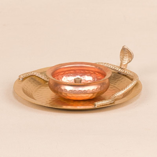 Hammered Lamp With Snake
