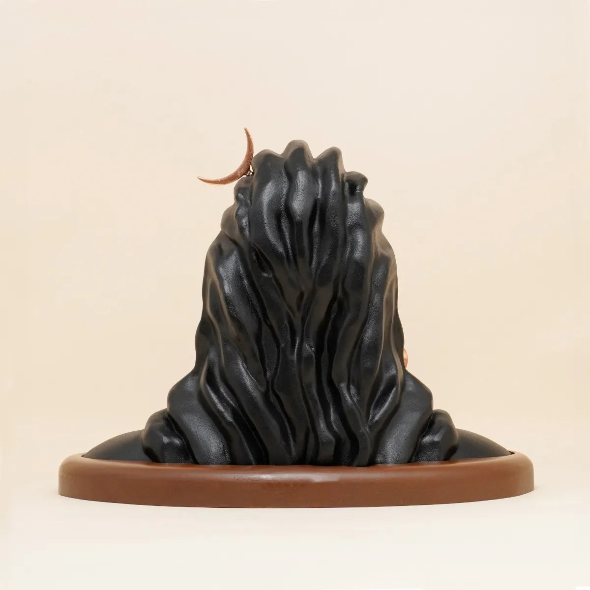 Adiyogi Statue with consecrated linga, 6 inch in height